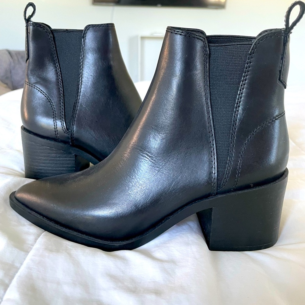 Steve Madden Ankle Booties Brand New